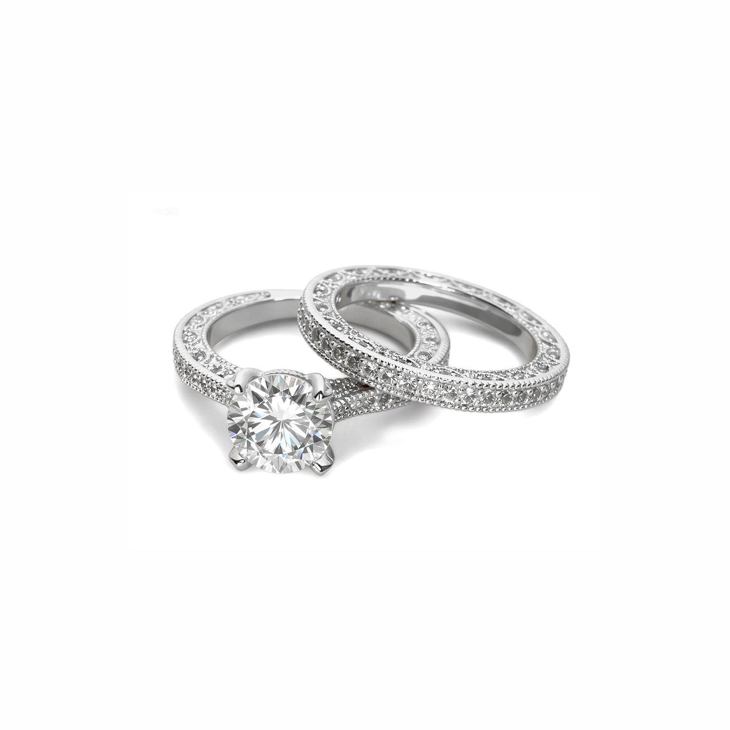 Round-Cut Diamond Bridal Ring Set – Engagement Ring with Matching Pavé Band