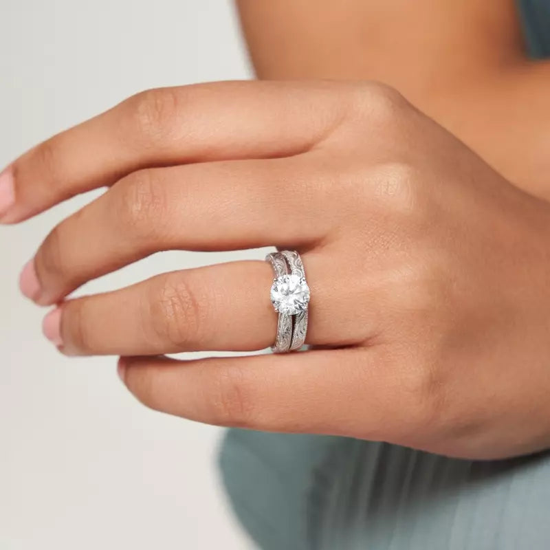 Vintage-Inspired Solitaire Engagement Emerald Ring