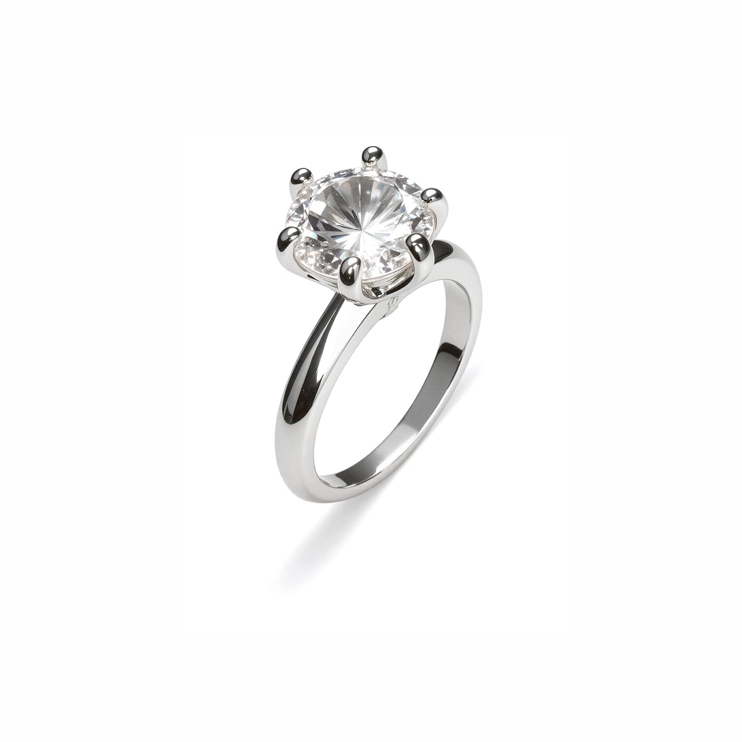 Round-Cut Diamond Solitaire Ring – Classic Six-Prong