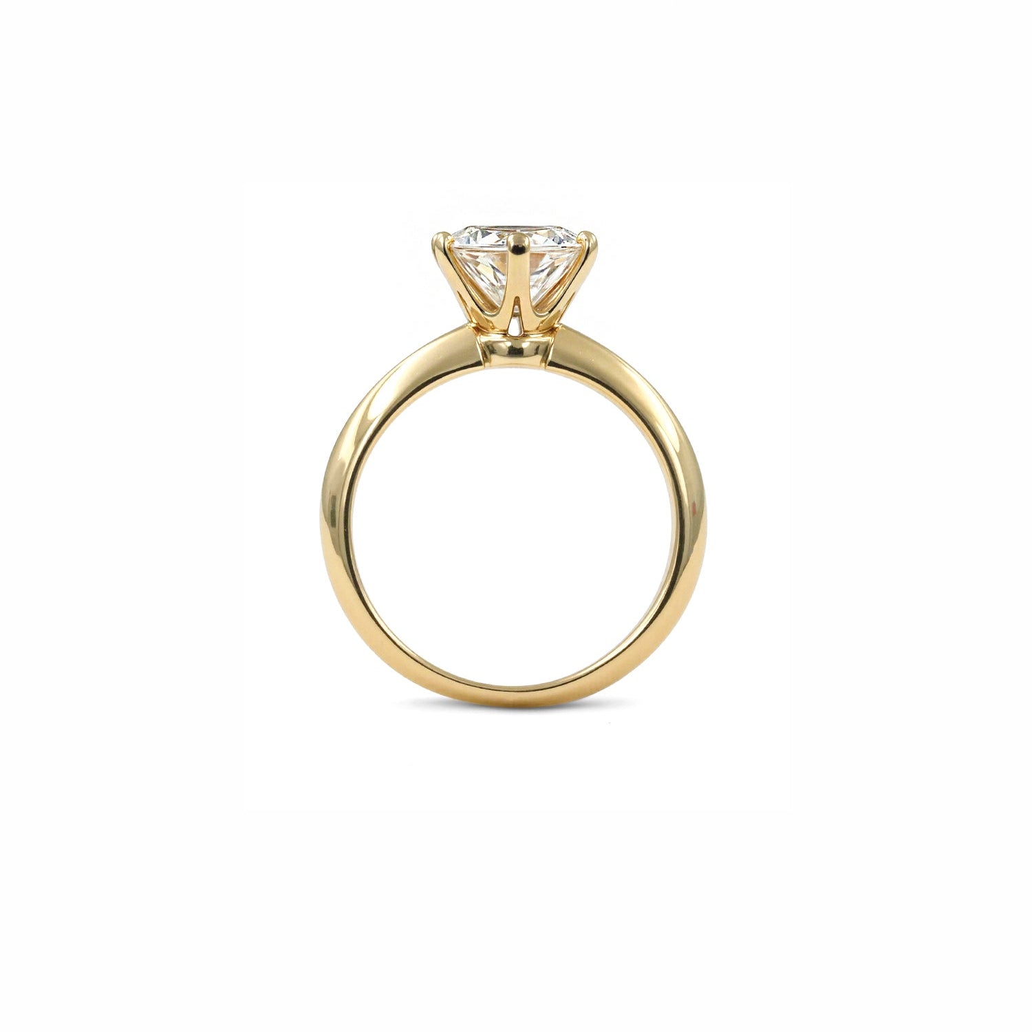 Round-Cut Diamond Solitaire Ring – Classic Six-Prong