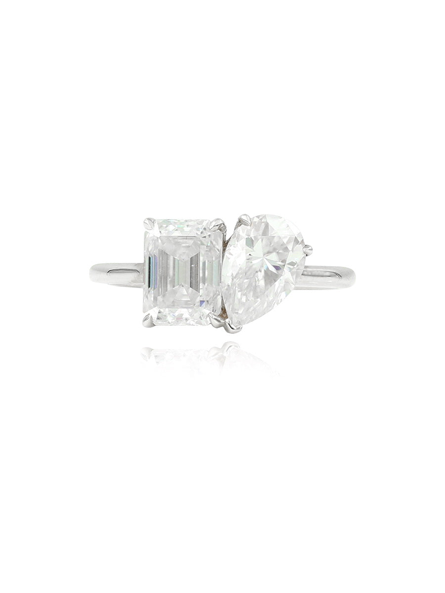 18K 3.5Ctw. Moissanite Toi et Moi Engagement Ring