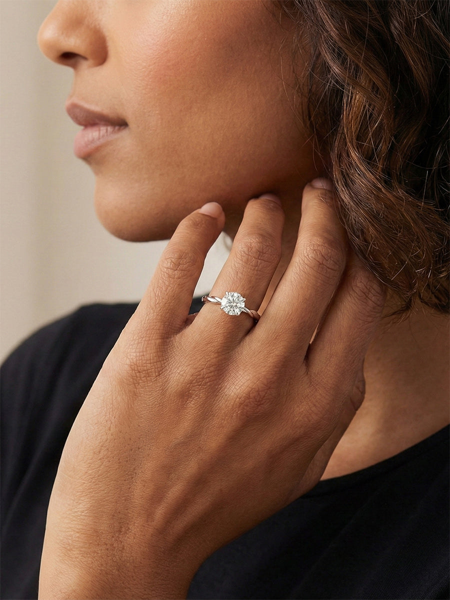 925 Silver Moissanite Twist Band Solitaire Ring