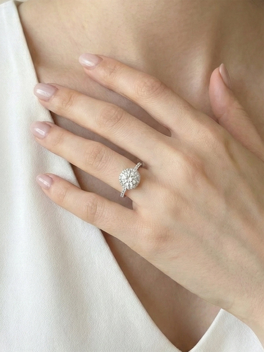 925 Silver Halo Setting Moissanite Engagement Ring