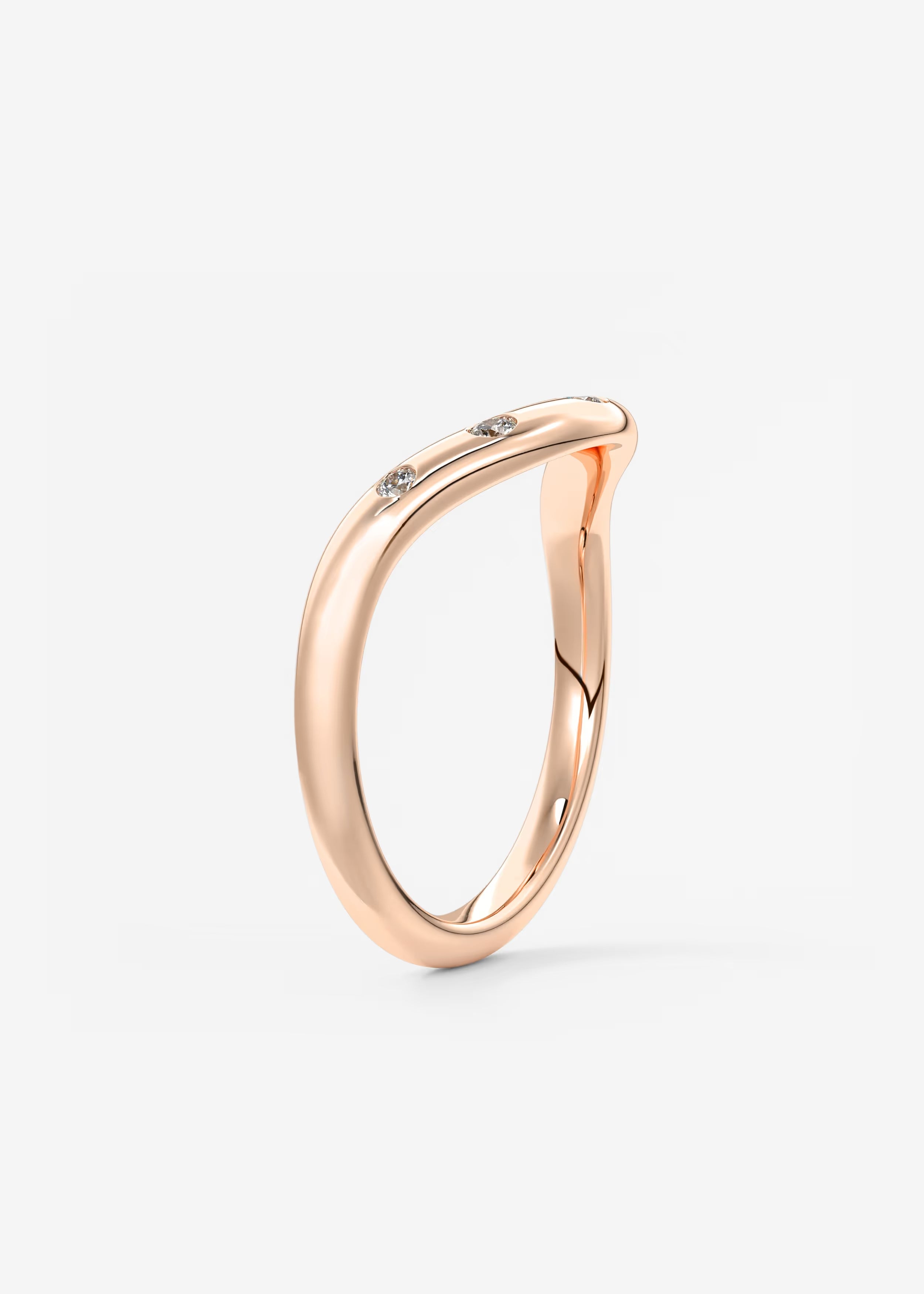 Gold Wave‑Shaped Band with Graduated Round Lab‑Grown Diamonds