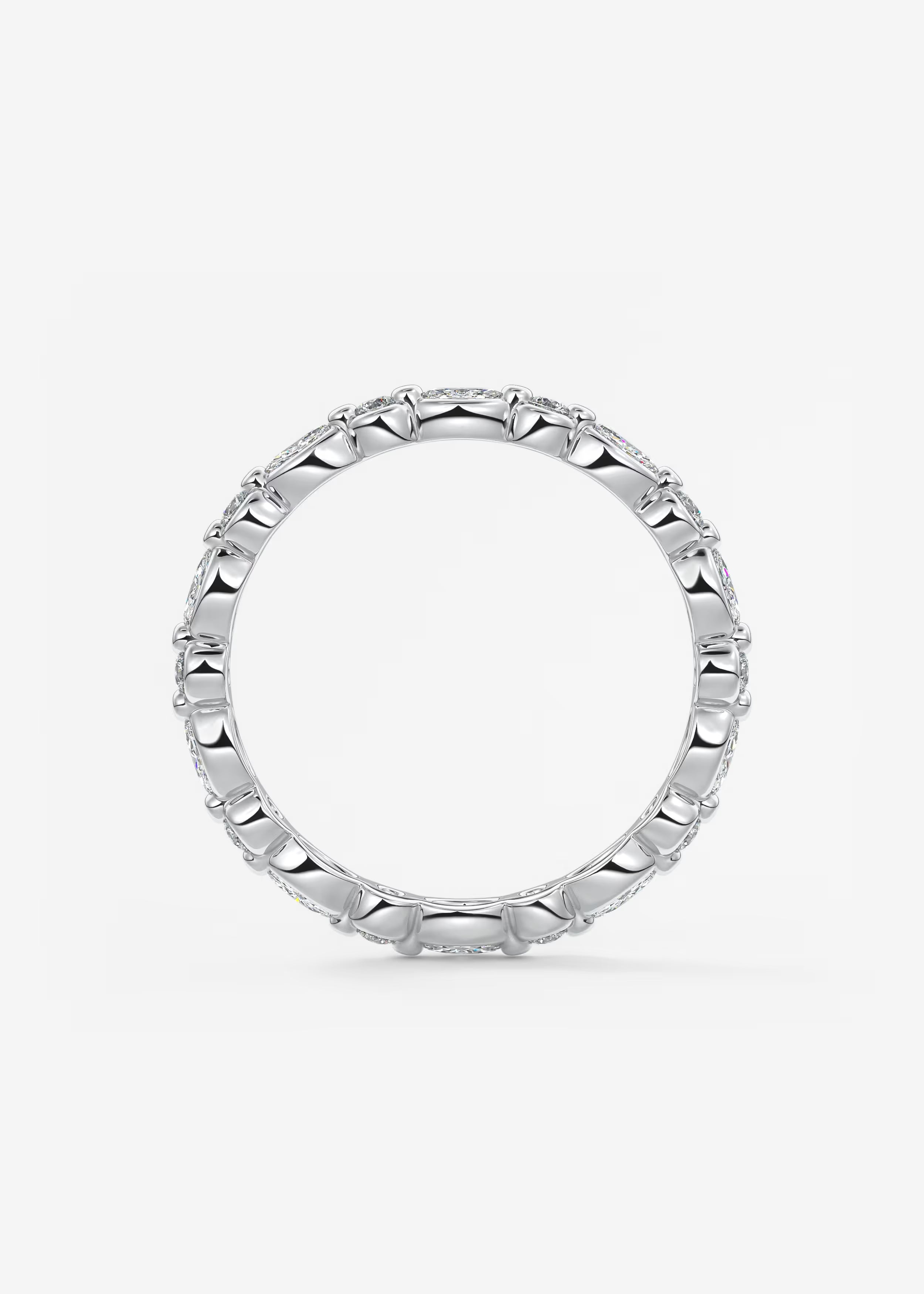 Gold Full Eternity Band with Alternating Oval and Round Diamond Motifs