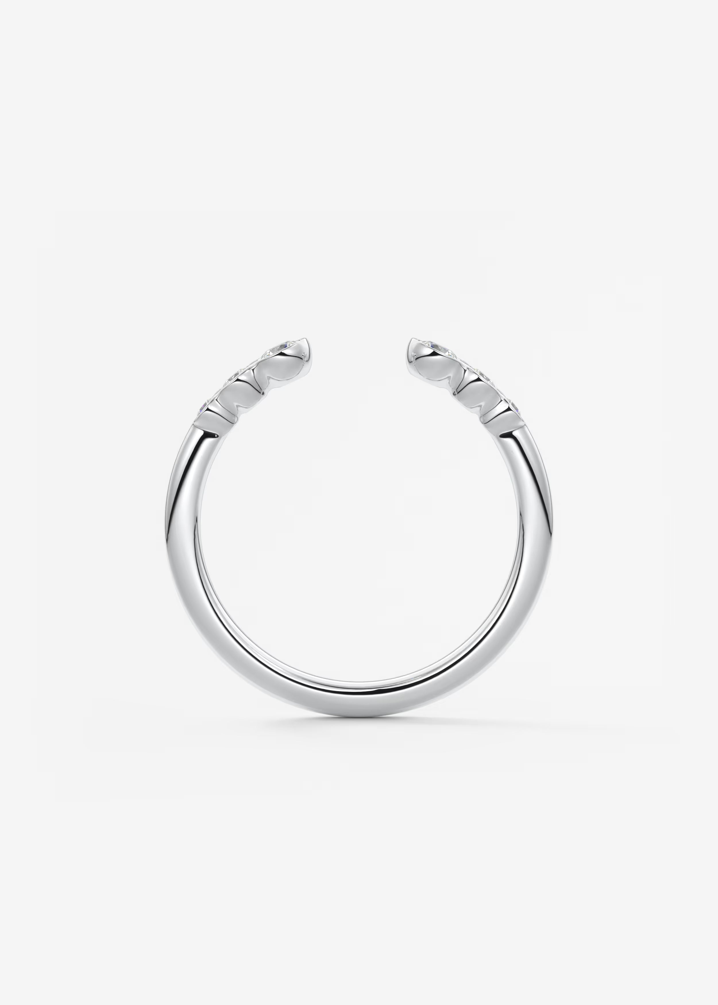 Gold Open Band with Graduated Round Lab‑Grown Diamonds