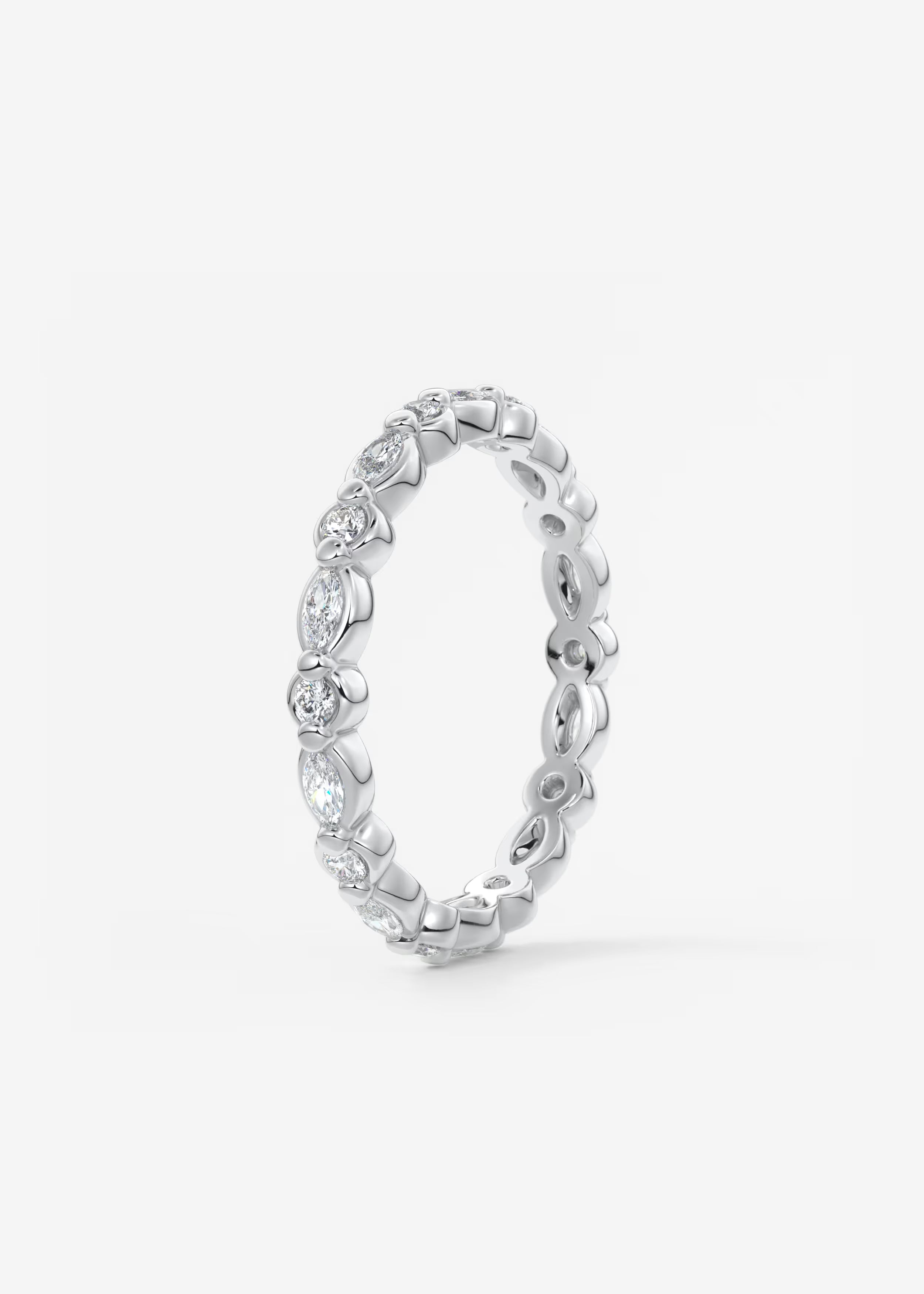 Gold Full Eternity Band with Alternating Oval and Round Diamond Motifs