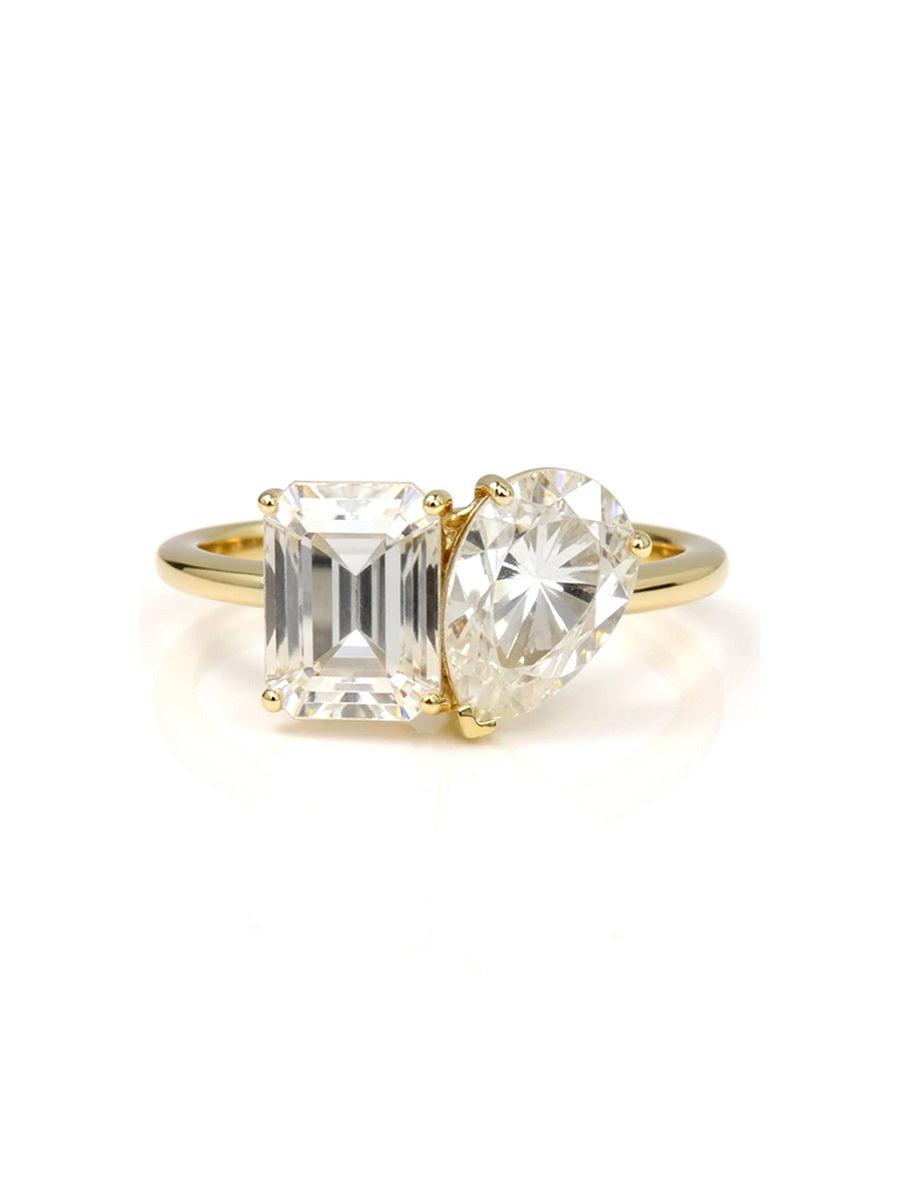 18K 3.5Ctw. Moissanite Toi et Moi Engagement Ring
