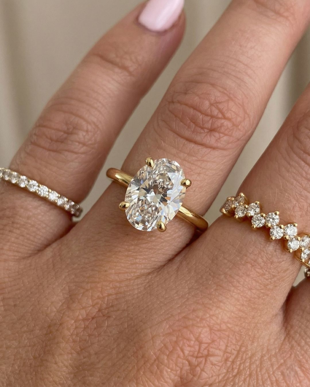 Oval-Cut Diamond Solitaire Ring – Minimalist Prong Setting